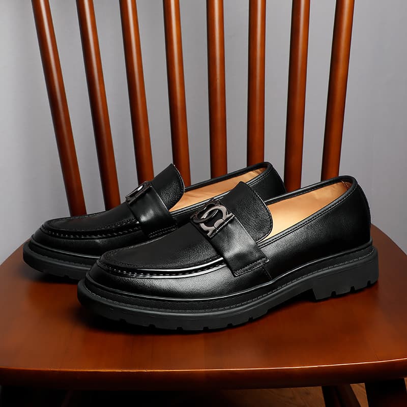 Juventude sapatos de couro masculino Casual couro macio 2021 novo estilo de um Pedal sapatos masculinos versão coreana c