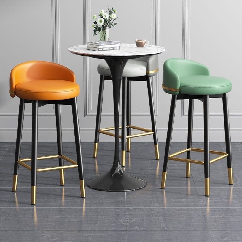 kit 2 Banco de bar Banco alto Moderno e minimalista Banco alto Balcão de bar um alto Encosto para casa Cadeira perna