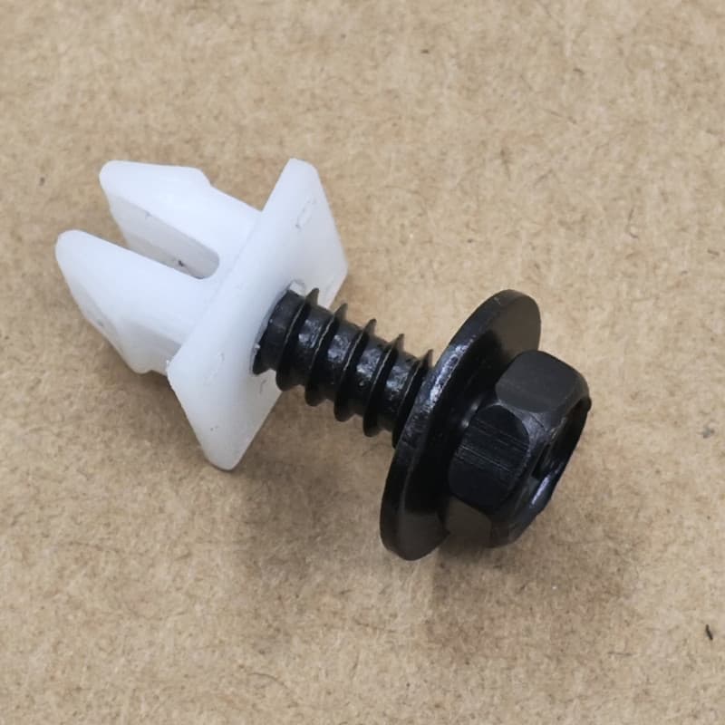 Adequado para Toyota carro plástico porca fivela porta painel guarda auto-roscante Base de parafuso quadrado branco five