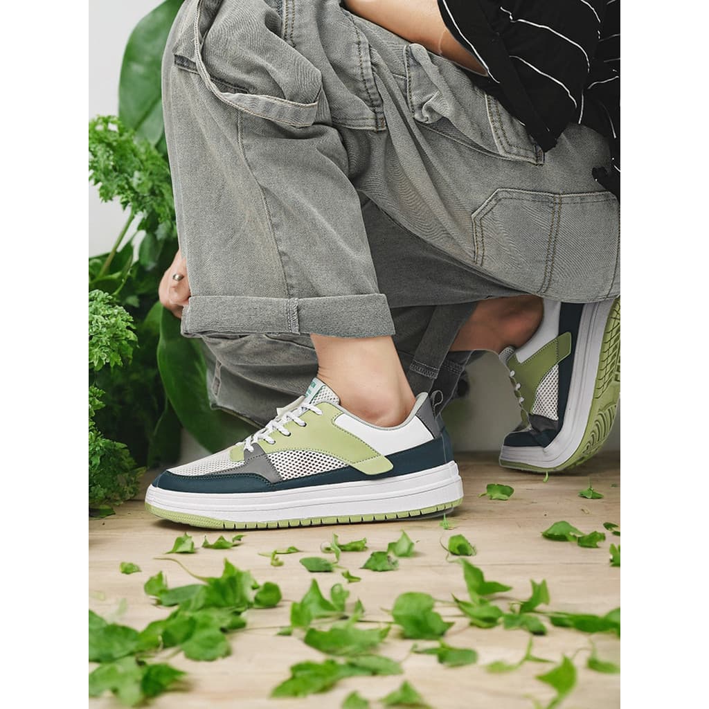 Sapatos masculinos Plus Size 48 verão malha fina tênis de cano baixo 47 respirável oco sapatos masculinos desodorante sa