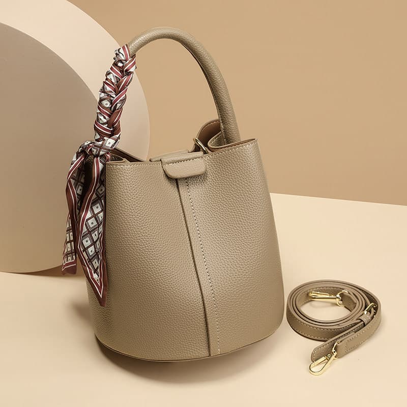 bolsa transversal feminino Bolsa Nicho Design Lichia Padrão Textura Premium Bolsa Feminina de Couro Macio