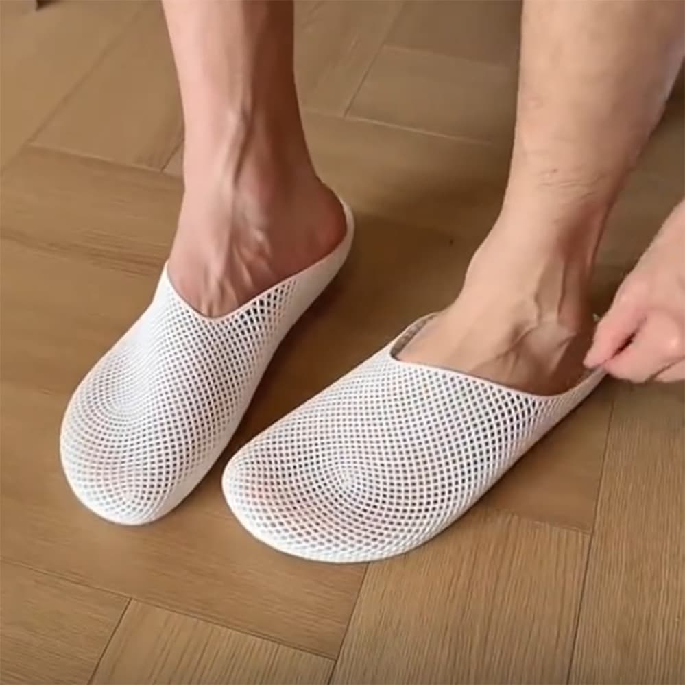 Verão novo estilo das mulheres dos homens casal Baotou chinelos Anti-deslizamento sola macia interior casa banho respirá