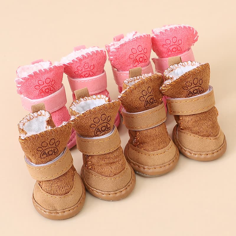 Sapatos de caminhada para cães 2026 inverno novos produtos manter quente botas de neve de lã Schnauzer Outing cão andand