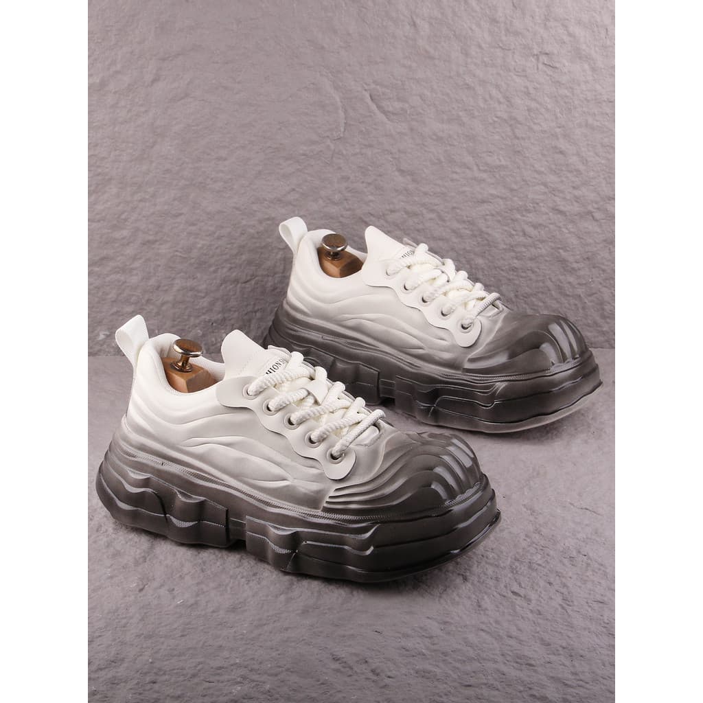Homens 2026 verão novo estilo de sola grossa aumento interno sapatos masculinos na moda sapatos casuais tênis de alta qu