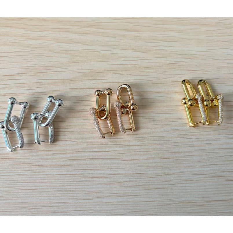 Brincos De Ferradura U-Link Em Prata Pura 925 Com Diamantes