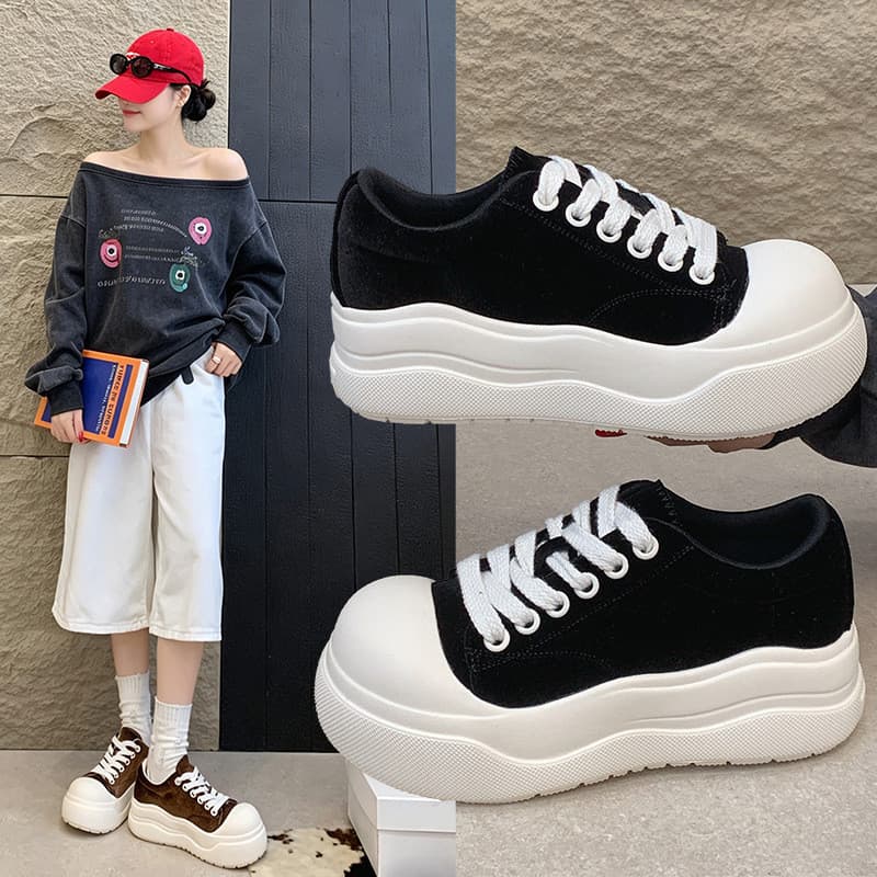 Tênis casuais de sola grossa feminino 2026 novo estilo Retro All-Match baixo-Top rendas tênis feminino dedo do pé redond