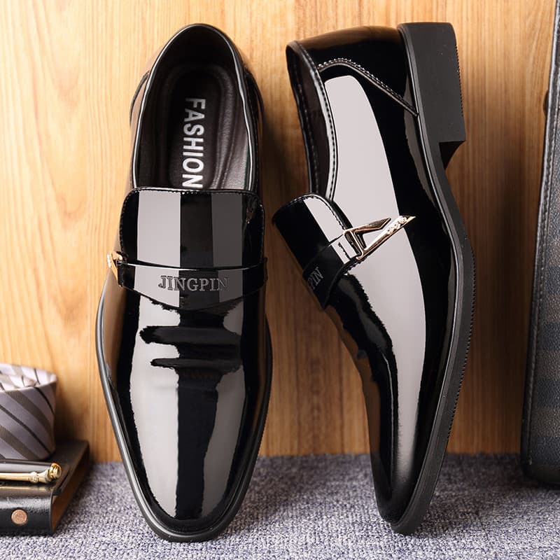 Homens sapatos de couro envernizado na moda negócios Formal sapatos de couro versão coreana britânico apontou Toe capa p