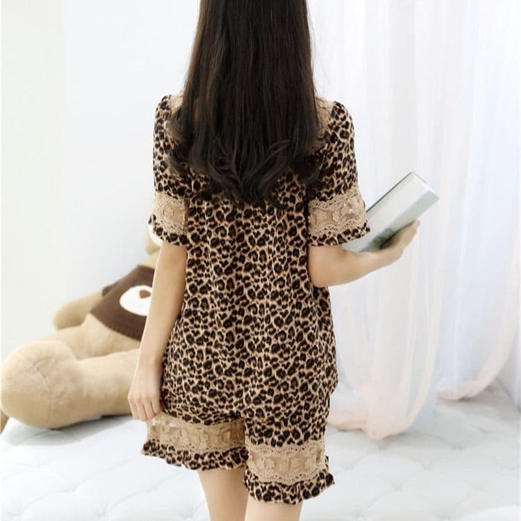 2025 Conjunto de pijamas com estampa de leopardo feminino renda solta moda Plus Size seda Loungewear