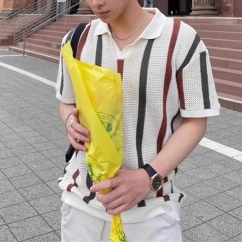 Simples novo estilo estilo japonês sem marca ins Harajuku na moda listrado contraste cor lapela de manga curta camiseta