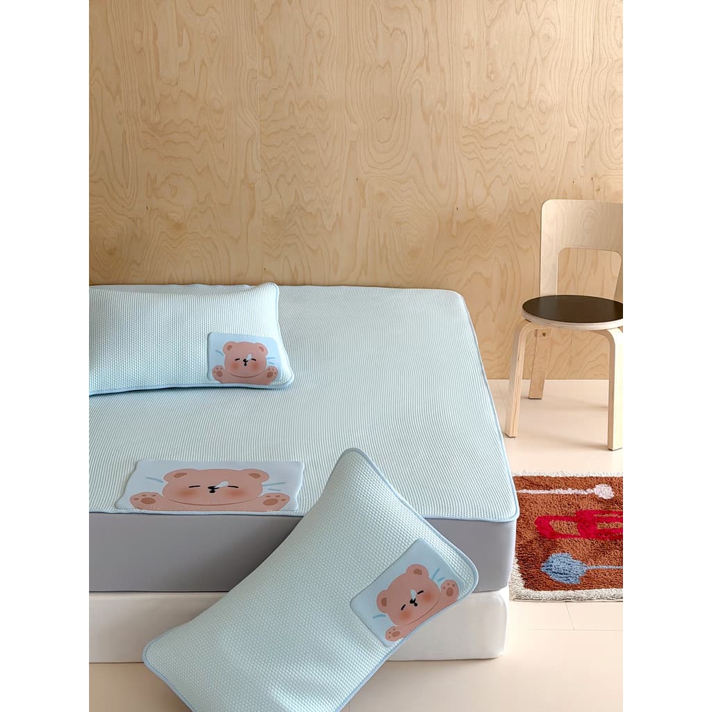 Extremamente sentir classe A bebê materno grau bonito urso legal Doudou verão tapete de seda gelo novo estilo dobrável a
