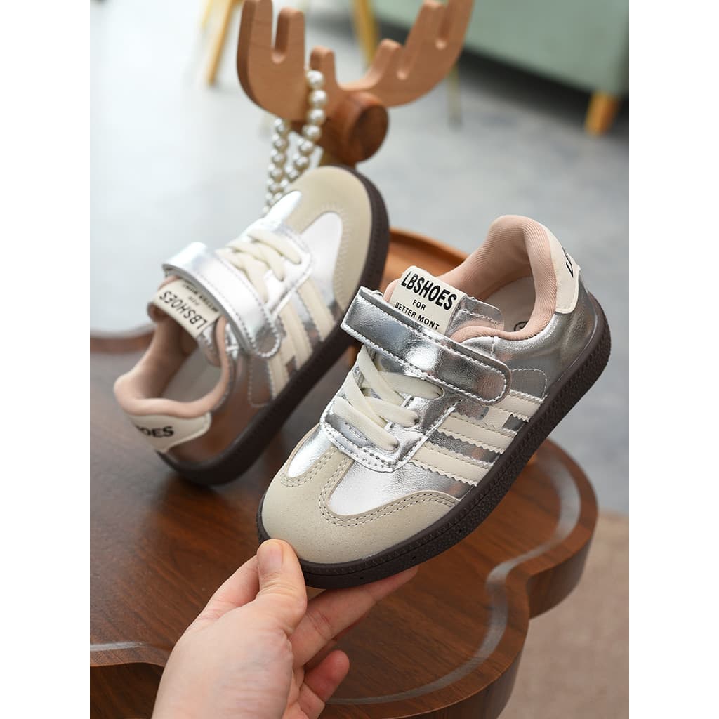 Meninas tênis crianças sapatos de treinamento alemão 2026 primavera novo estilo meninos prata Retro sapatos estudantes d