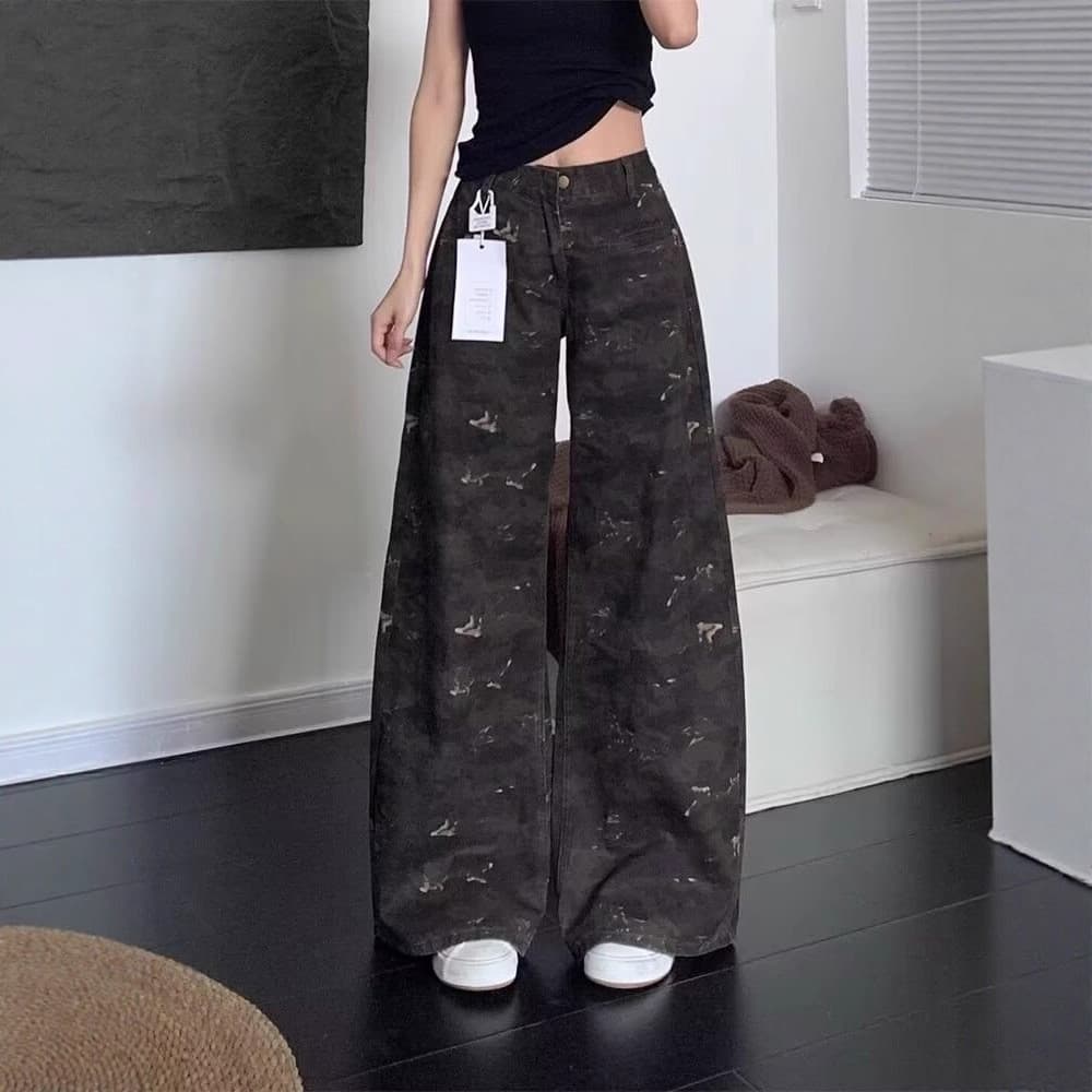 Calças jeans de trabalho camufladas de perna larga estilo americano para mulheres com corpo em formato de pêra, nova col