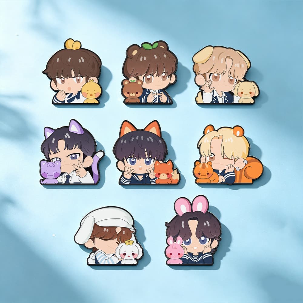 [8pçs] Broches de Liga ANITEEZ - Decora Roupas e Mochilas