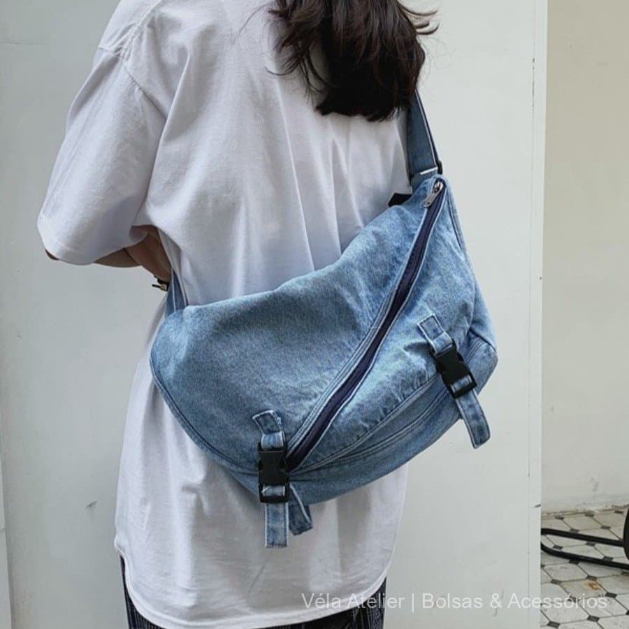 Bolsa Transversal Feminina de Jeans com Zíper Espaçosa para Passeio e Uso Diário Estilo Vintage