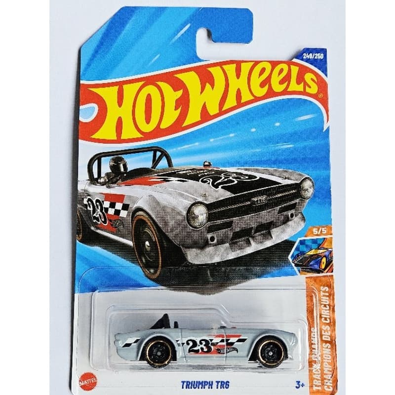 Hot Wheels T-Hunt Triumph TR6 Lote Q 2025