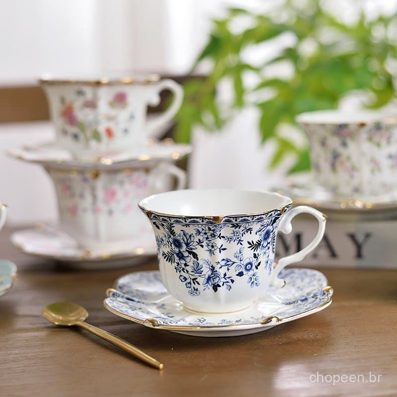 2026 Novo Conjunto de Xícara e Pires de Café em Porcelana Azul e Branca Estilo Medieval, Cerâmica Retro Europeia Exquisi
