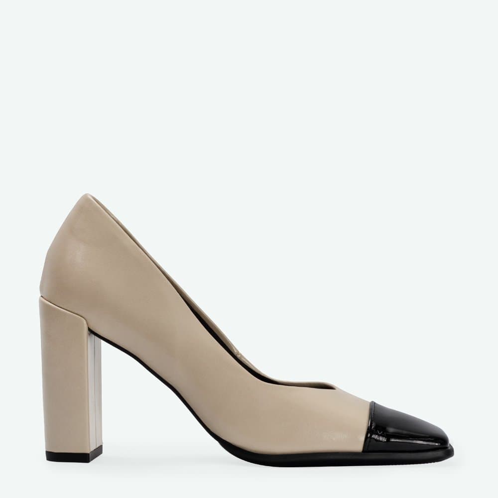 Scarpin Feminino Cap Toe LIa Bico Fino Salto Alto Elegante Moda Social
