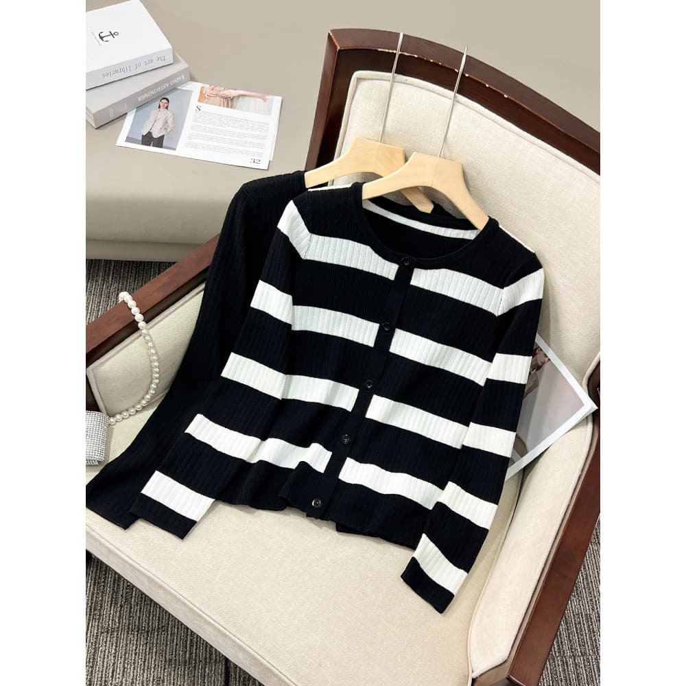 Plus Size feminino exterior malhas Cardigan gordura mm mais magro olhar jaqueta curta feminina topo 2023 novo estilo pri