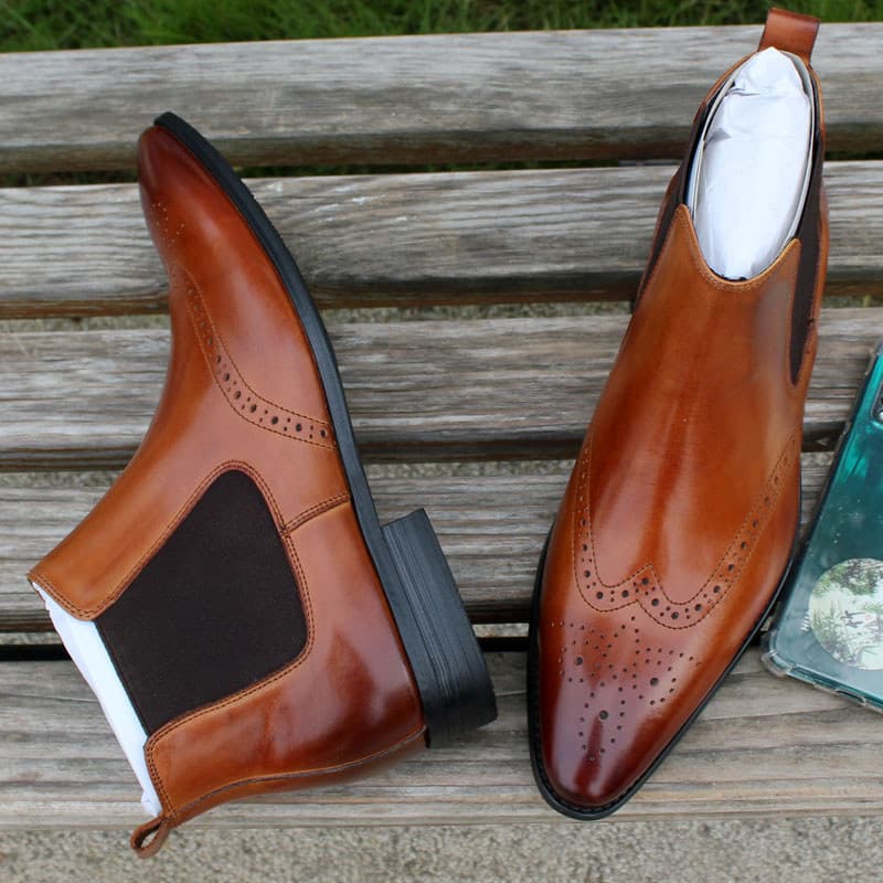 Outono inverno botas masculinas de negócios apontou Toe esculpido botas Brooke zíper botas curtas tubo curto botas casua