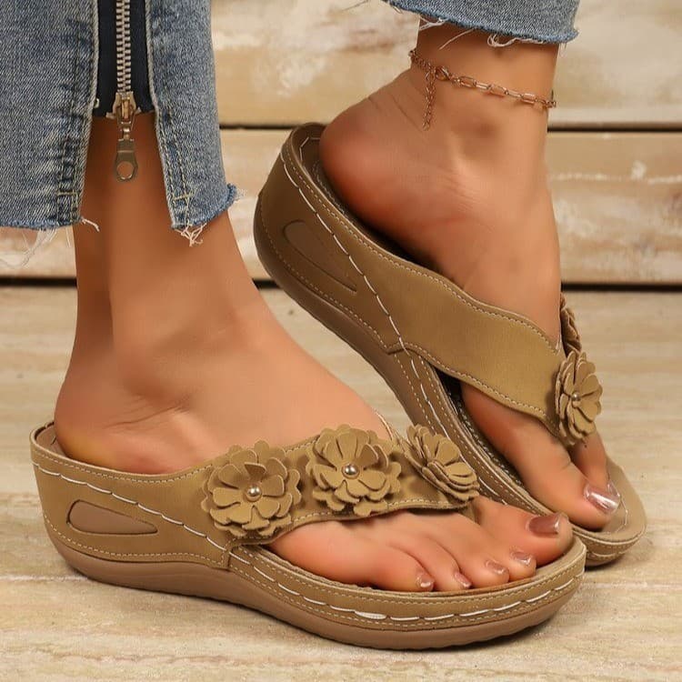 Chinelos femininos de sola grossa flor Flip-Toe chinelos femininos salto cunha exterior usar moda sandálias de praia sap