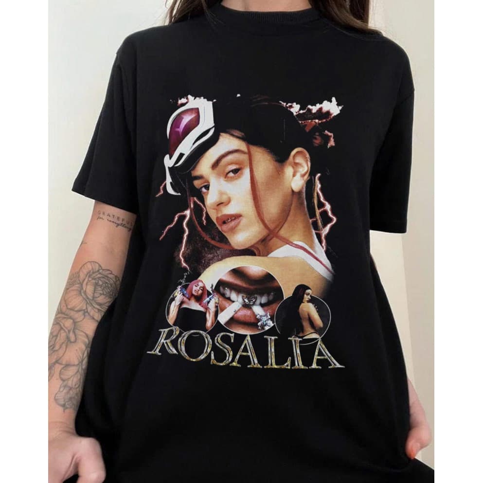 Camisa de Algodão Preta para Mulher, Estampa de Compasso Astral e Assinatura, Casual