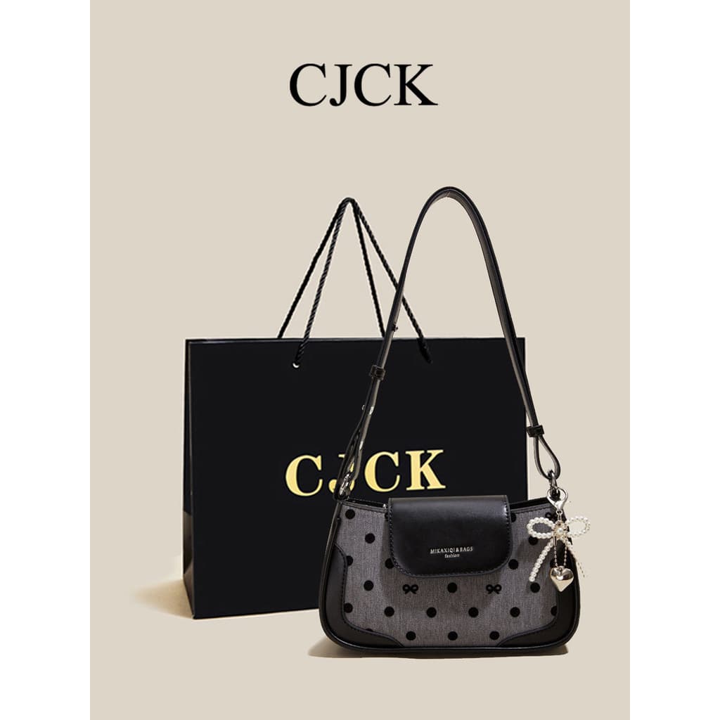 Bolsa bolsa transversal feminino Bolsa leve e luxuosa para axilas, baguete simples e combinada de um ombro