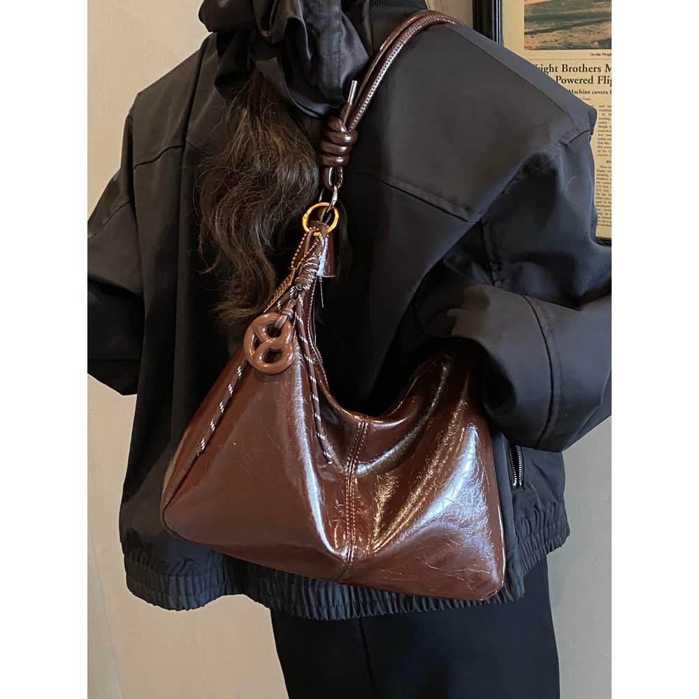 bolsa transversal feminino bolsa feminina Bolsa retrô Popular deste ano para axilas feminina 2026 verão novo estilo Casu