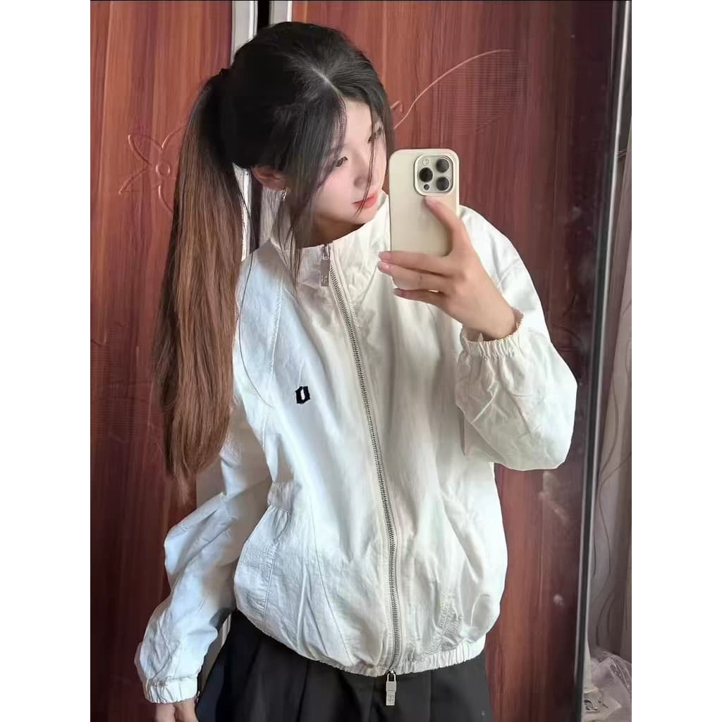 Americano gola alta protetor solar roupas femininas verão novo estilo solto Casual bordado leve protetor solar roupas ca
