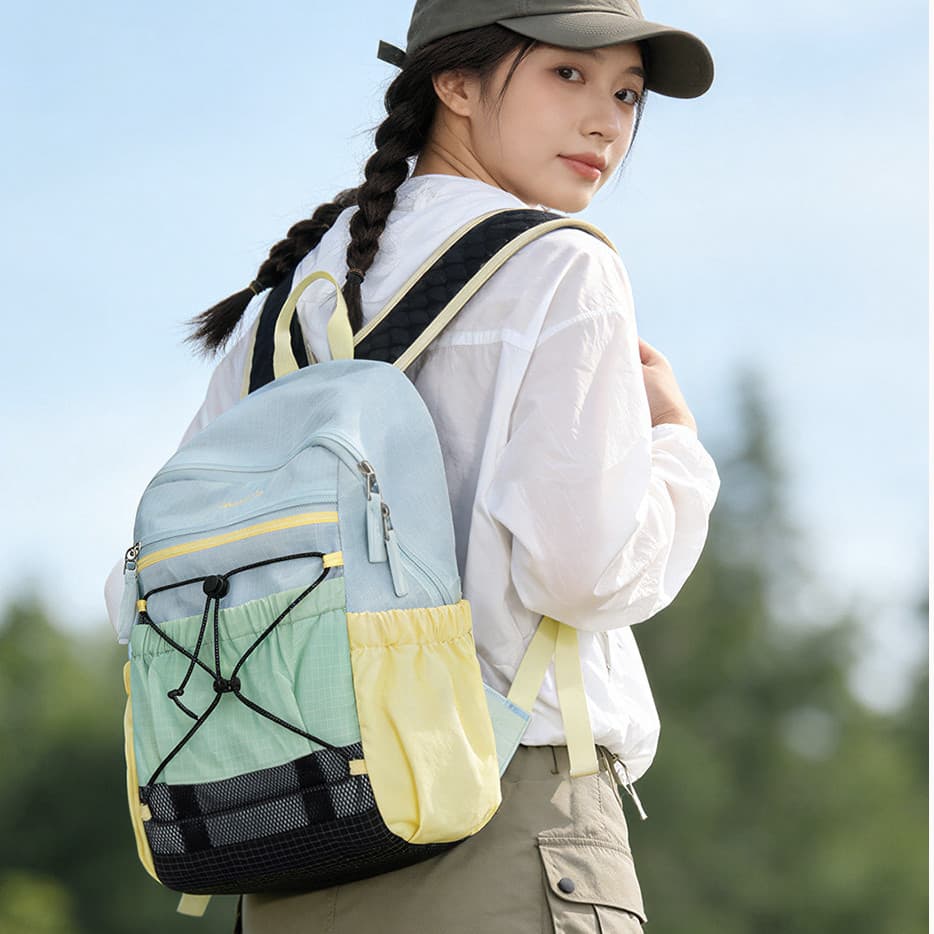 Mochila Leve para Trilha e Ciclismo | 10L Pequena e Impermeável | Mochila de Ombro para Viagem, Academia e Dia a Dia