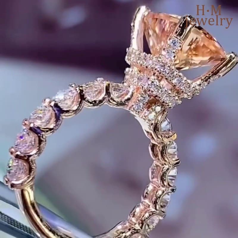 Venda Quente Moissanite Feminino Micro Pavimentado Almofada De Diamante Completo Anel Champanhe Para Mulheres