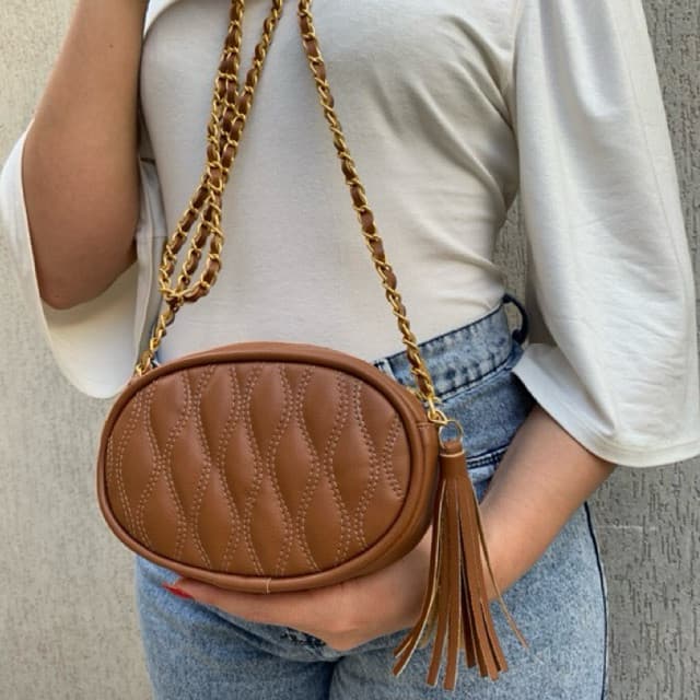 Bolsa Feminina Bordada Sintética Zíper Alça Feita A Mão Com Chaveiro Tassel Promoção Imperdível⁠