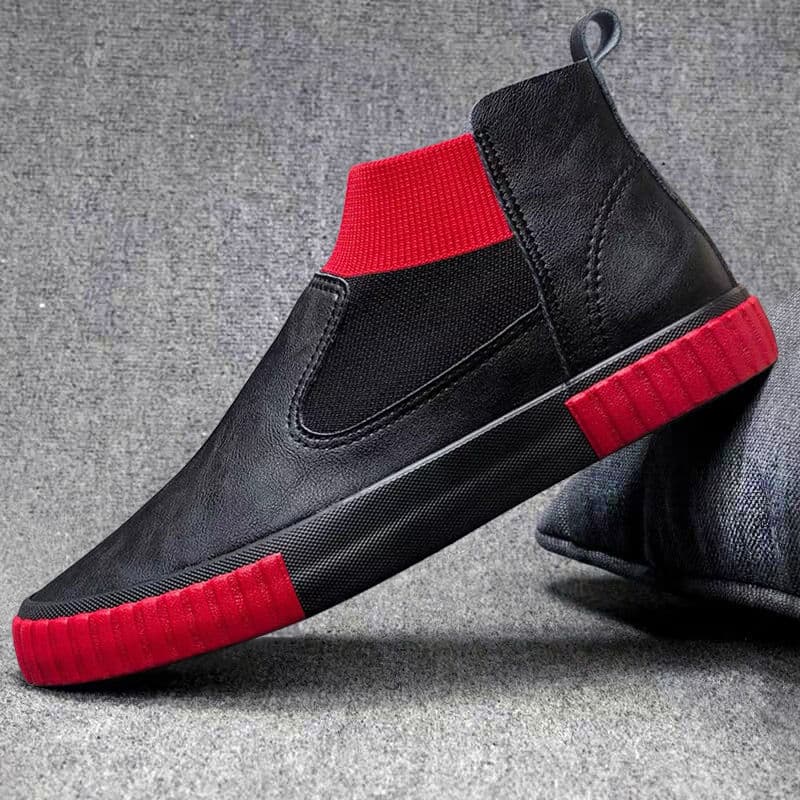 Sapatos masculinos verão novo estilo Casual respirável sapatos de couro deslizamento em zíper sola macia botas Martin de