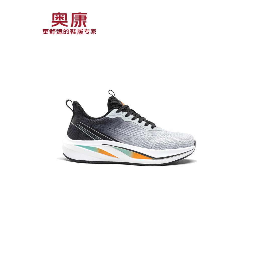 Okcom sapatos masculinos 2026 novo estilo tênis de corrida leve sola macia absorção de choque respirável na moda jovens