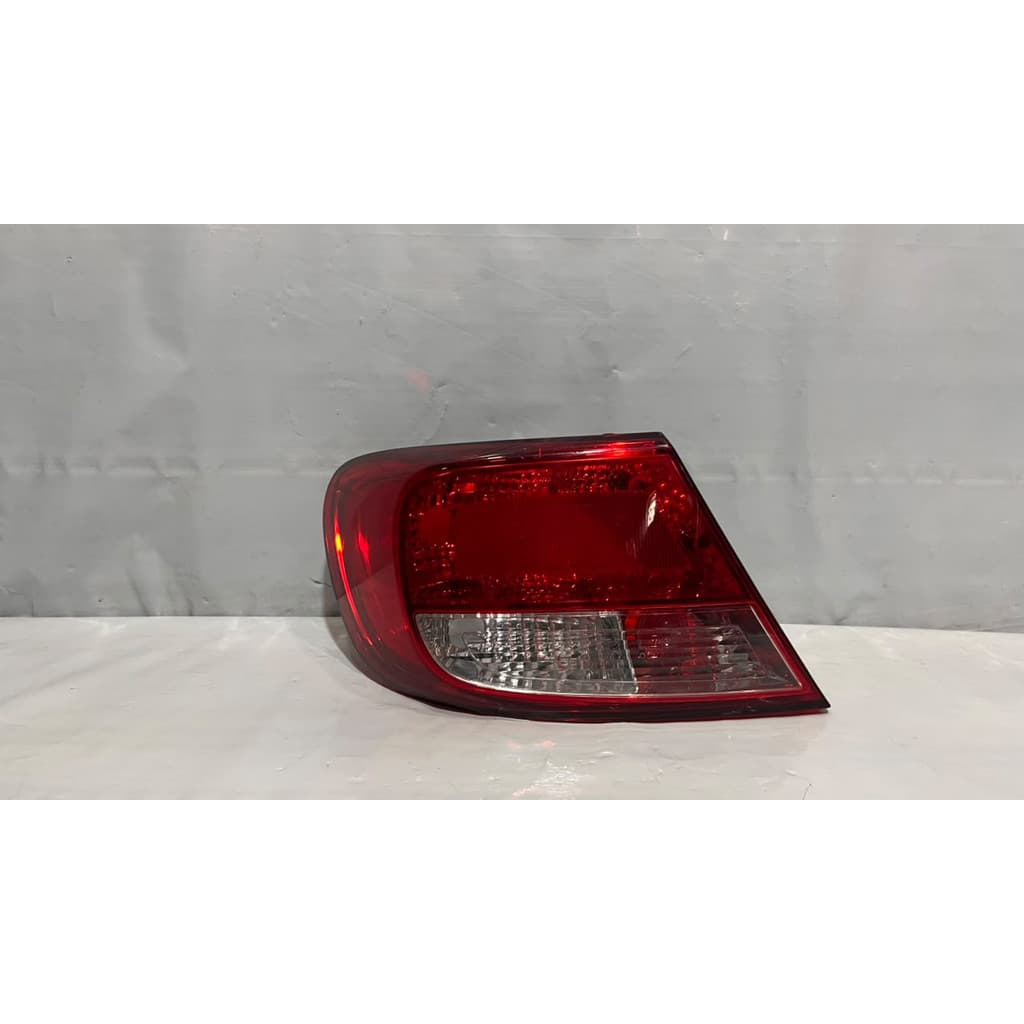 LANTERNA ESQUERDA DA TAMPA TRASEIRA VW GOL G5 08/11