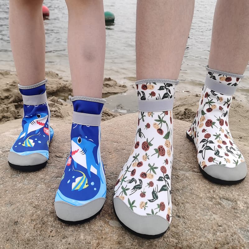 Verão meias de praia crianças Wading Upstream sapatos de natação sola macia bebê anti-corte anti-deslizamento de alta qu