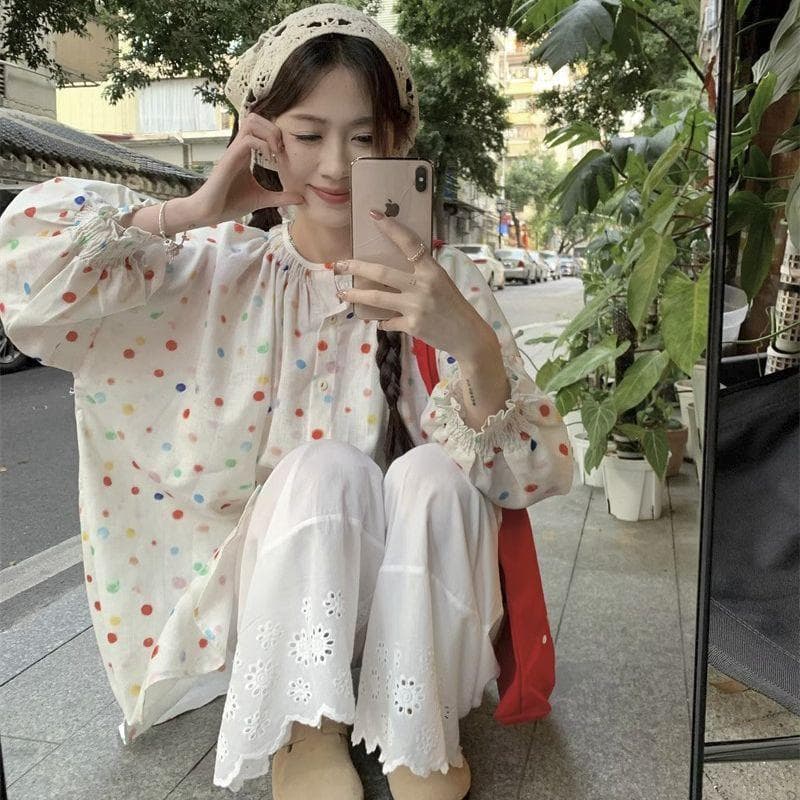 [Promoção por tempo limitado] Camisa solta estilo Hong Kong para meninas com bolinhas coloridas estilo Mori com gola red