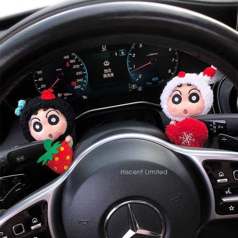 Interior do carro Shin-Chan Decoração de pelúcia fofa