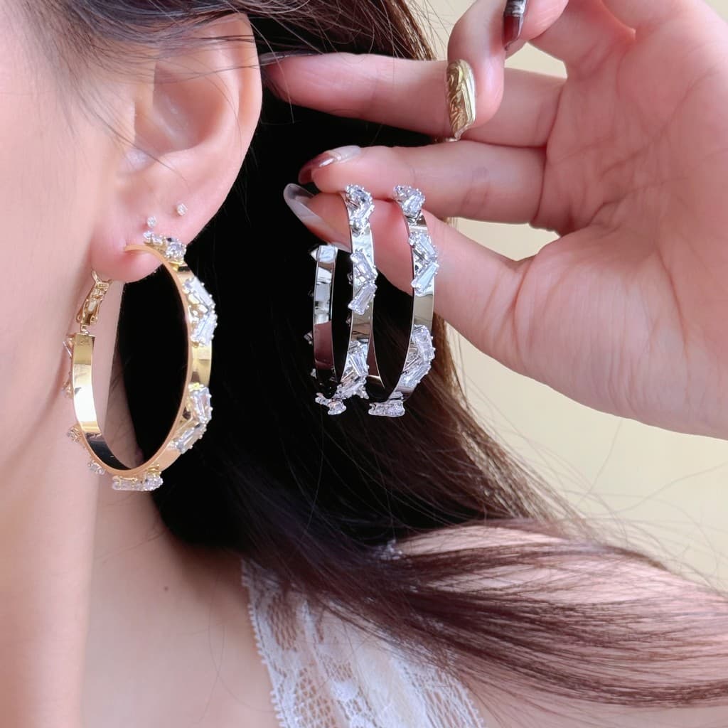 | kit brinco aço inoxidável | 【cartelas de brincos feminino】 ♙Luz de luxo high-end piscando diamante grandes brincos de