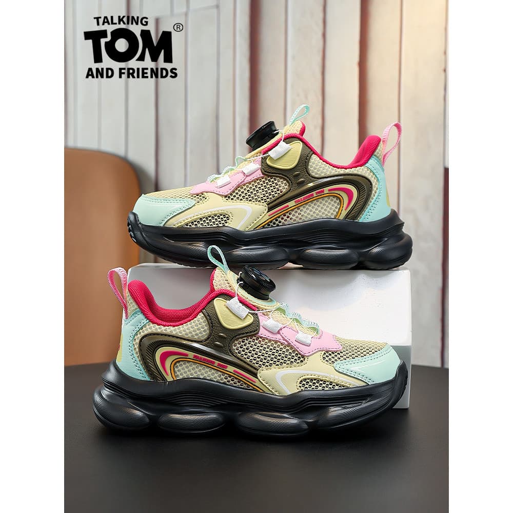 Tom gato meninas sapatos de malha única respirável 2026 verão novo estilo sola macia médio grande crianças leves sapatos