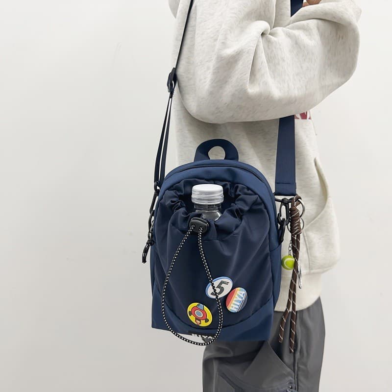 Bolsa mensageiro leve para exterior, masculina, à prova d'água, para celular, moderna, bolsa para garrafa de água, camin