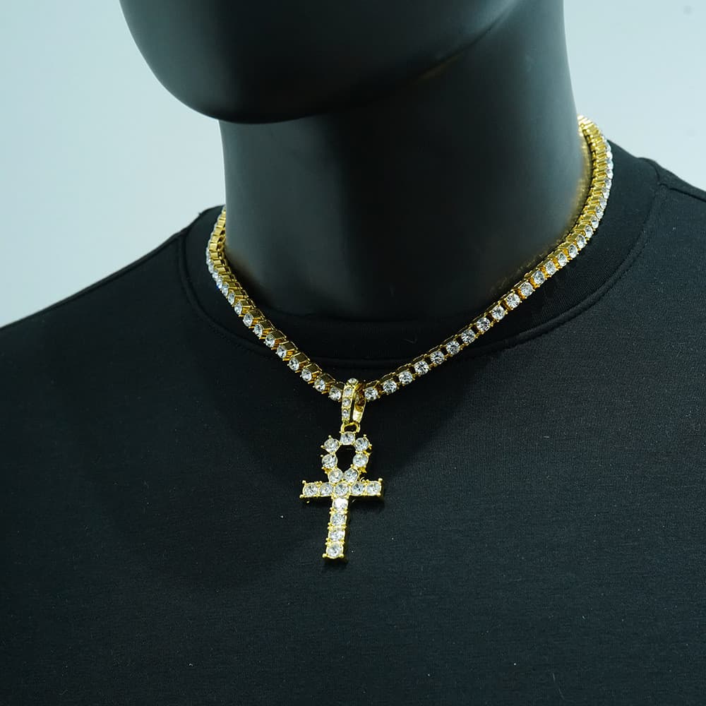 Ins Style Anka Full Diamond Cross Pingente Colar de tênis de diamante de fileira única