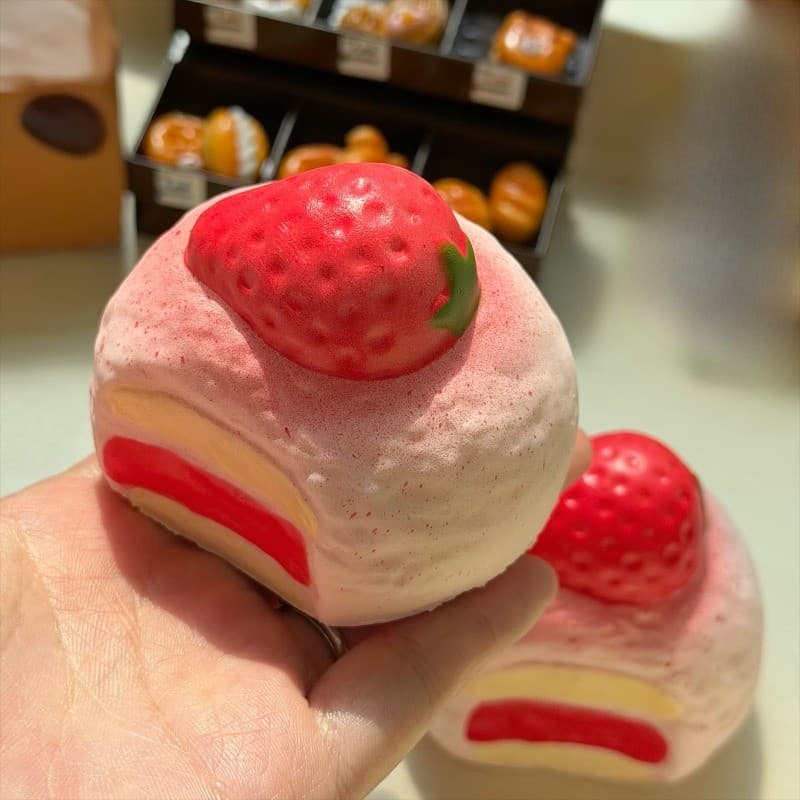 Squishy Morango Bolo De Chocolate Pão Espremer Brinquedo Macio Alívio Do Estresse Lento Subindo Sensorial Brinquedos Par