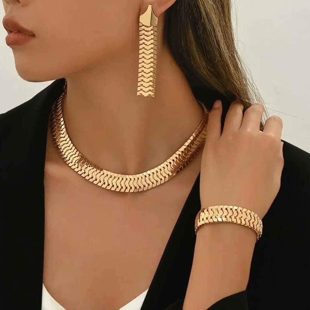 Conjunto de joias 2026 em estilo clássico europeu e americano, composto por colar, pulseira e brincos, adequado para uso