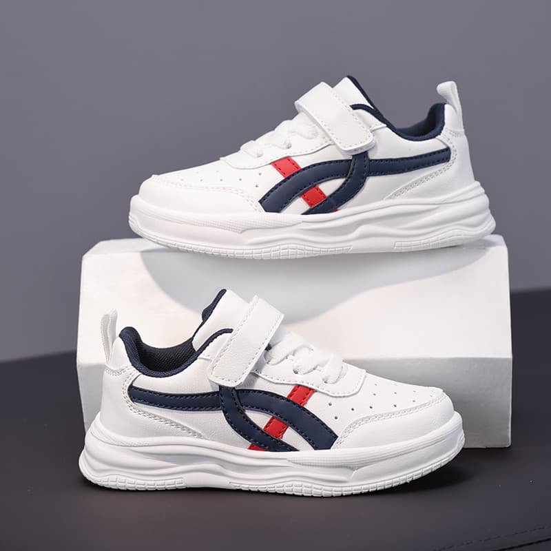 Meninos sapatos sapatos brancos 2025 novo estilo outono grandes crianças preto tênis da escola primária meninos crianças
