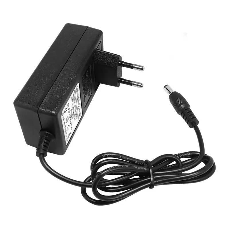 Carregador parafusadeira 21V Bivolt Automático 100-240V universal