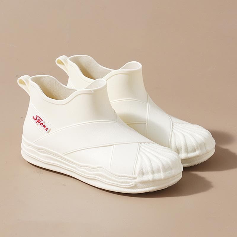 Botas de chuva europeias americanas de tubo curto femininas impermeáveis antiderrapantes sapatos de borracha à prova de