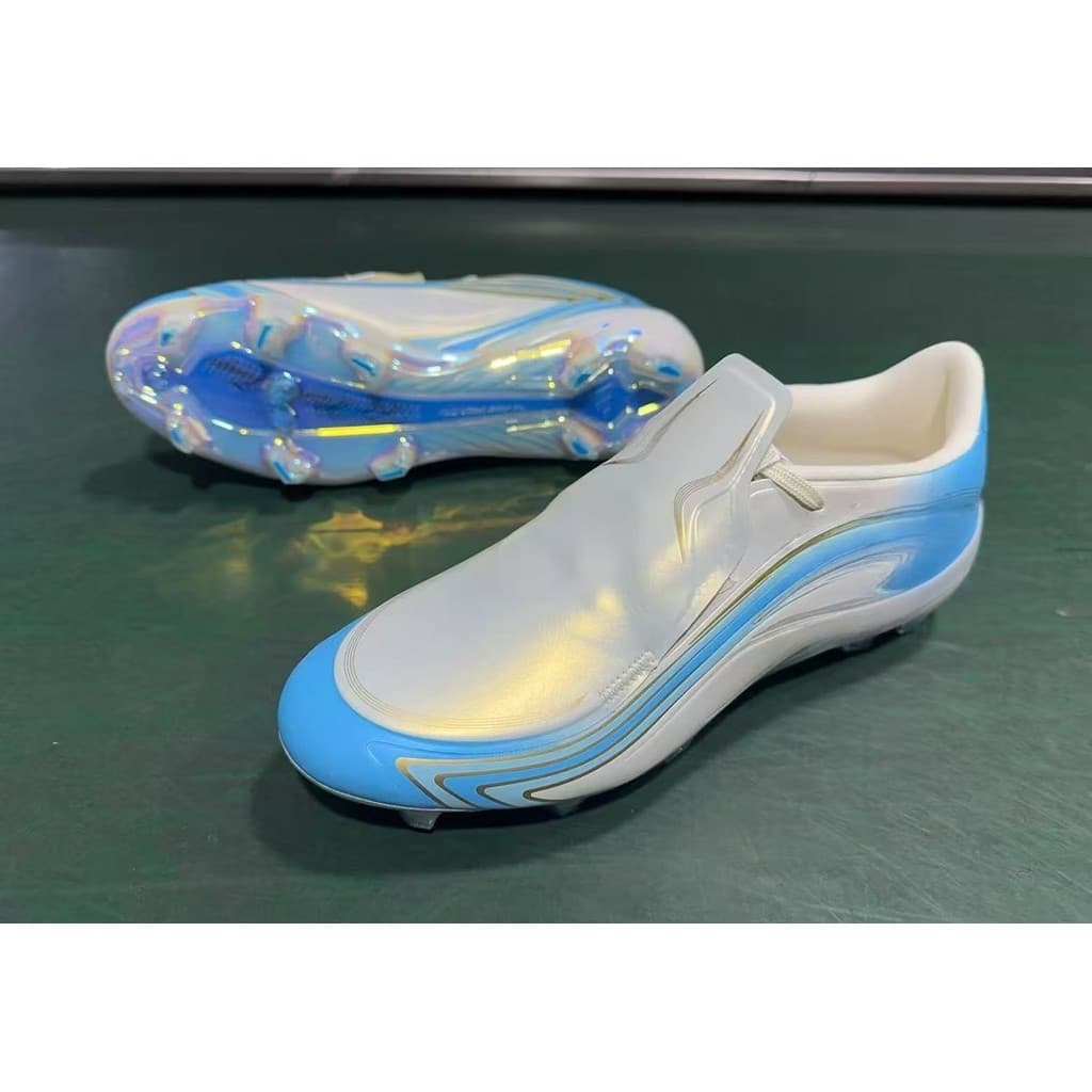 Botas de Futebol Resistentes ao Desgaste Tamanho 39-45 para Esportes ao Ar Livre Masculinos