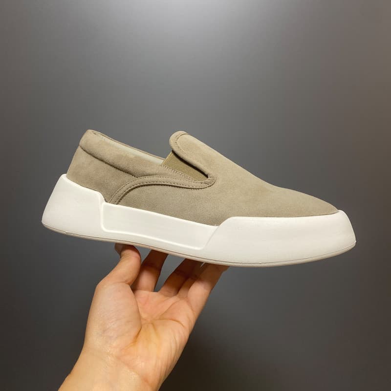 Outono mocassins masculinos de couro genuíno deslizamento-On respirável capa pé preguiçoso sapatos masculinos Retro All-