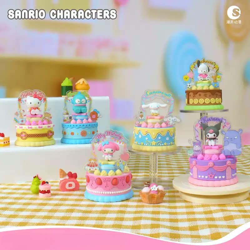 Sanrio Sweet Bakery Workshop Caixa Cega Única , Figura De Bolo Com Aroma De Prensa Iluminada Por LED , Montagem DIY Kuro