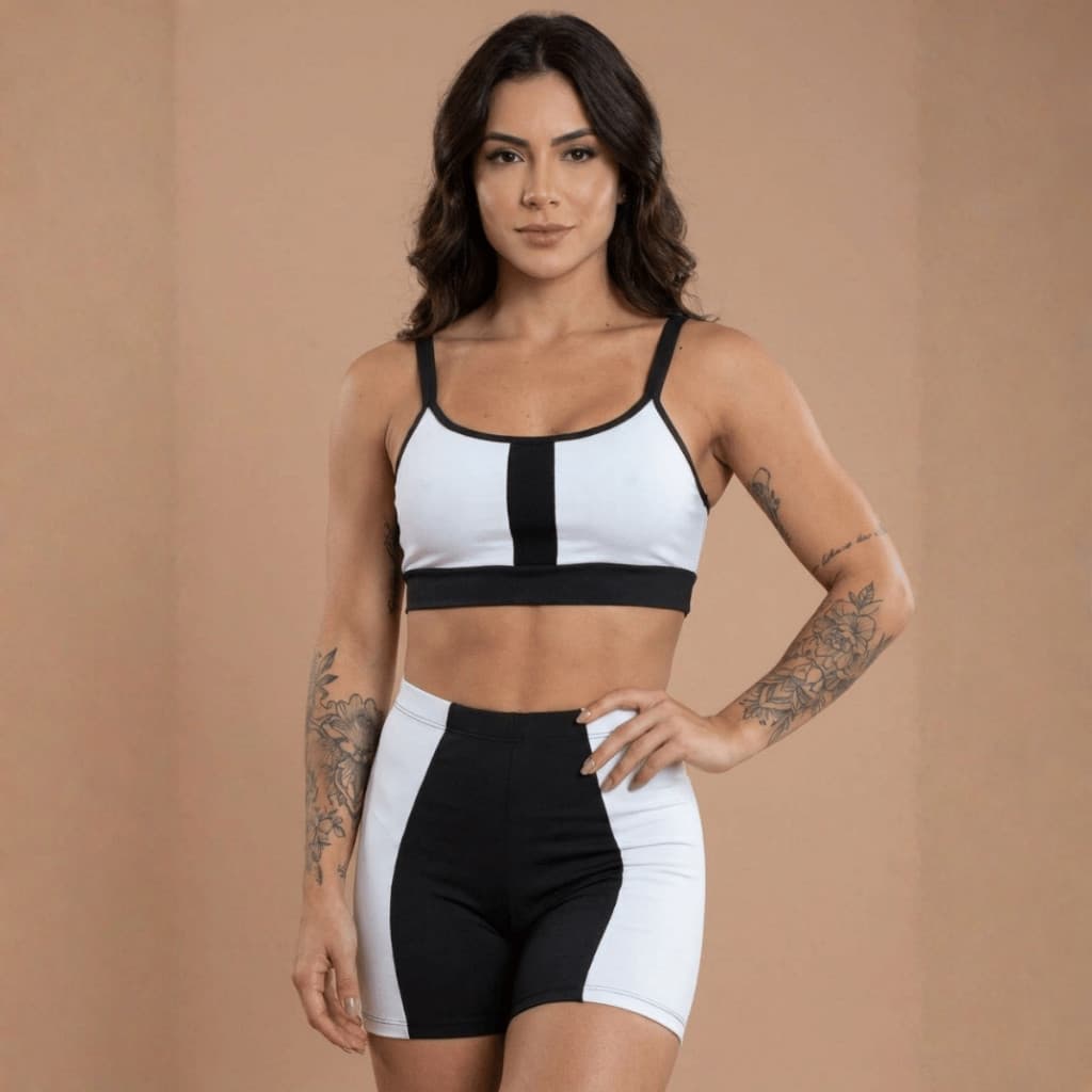 Top fitness com alças finas e elástico reforçado